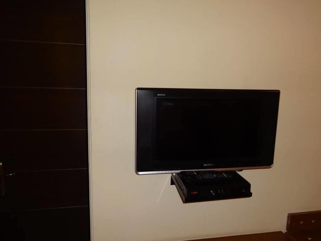 Hotel Bloom Boutique L Gk-1 Nowe Delhi Zewnętrze zdjęcie